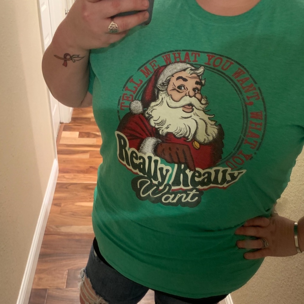 Kelly Green Santa Christmas Tee.